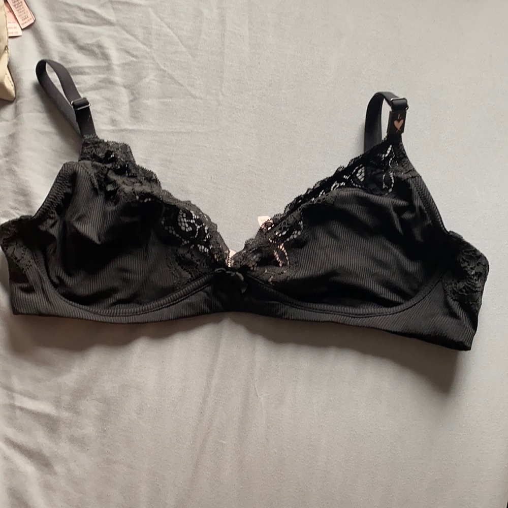 Nwt body by Victoria Bralette
